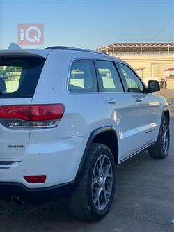 جيب جراند شيروكي